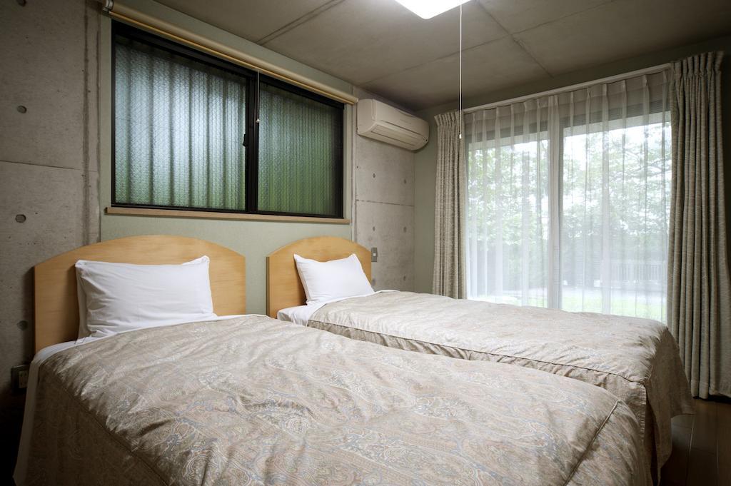 Izumigo Izukogen Dog Paradise Hotel & Cottage Ito  Zimmer foto